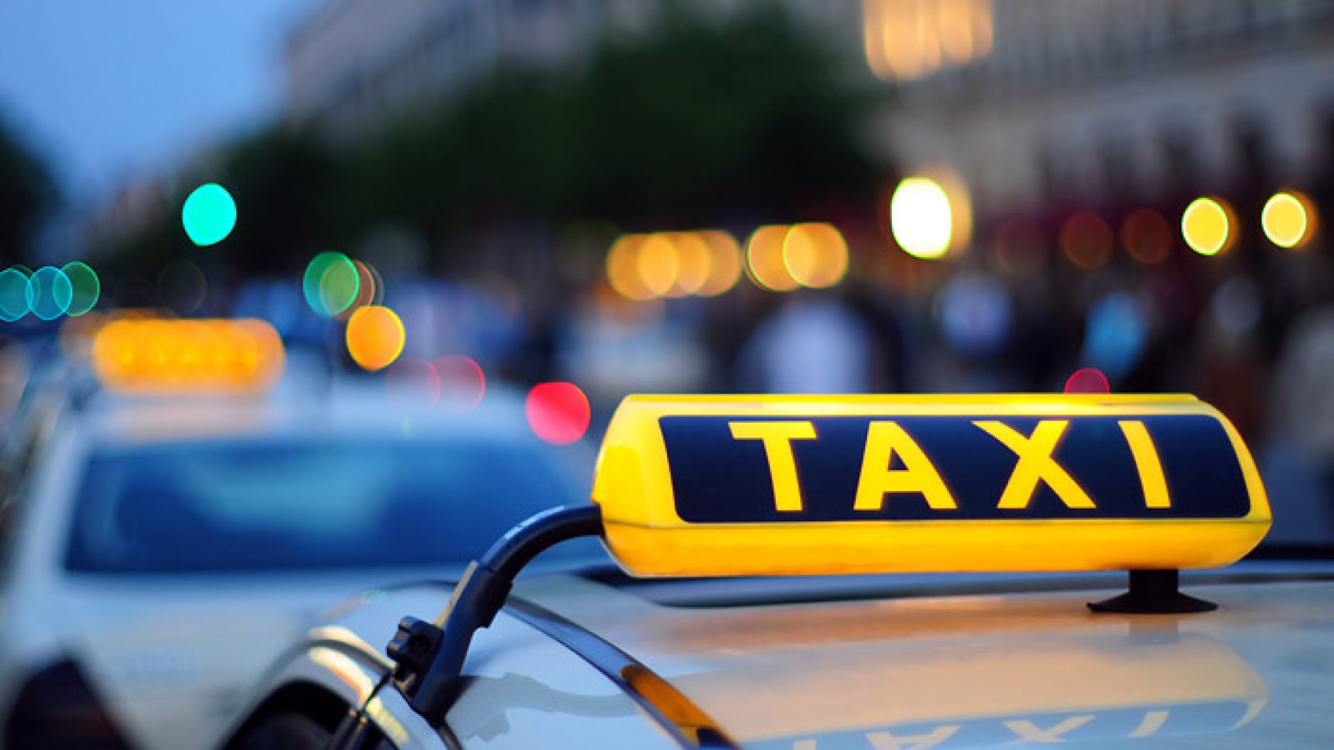 Минтранс предложил вдвое увеличить штрафы для такси и перевозчиков