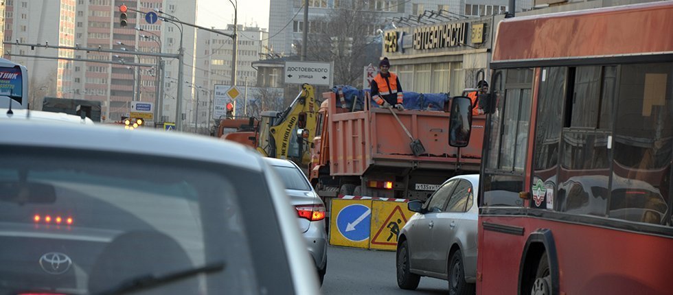 ​В России ослабят штрафы ГИБДД за выделенные (автобусные) полосы?